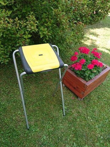 stelaz-na-worki-na-smieci